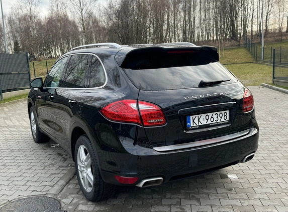 Porsche Cayenne cena 89900 przebieg: 218000, rok produkcji 2012 z Kraków małe 436